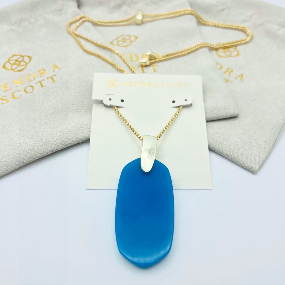 Kendra Scott Inez Teal Agate Long Pendant Necklace in Gold